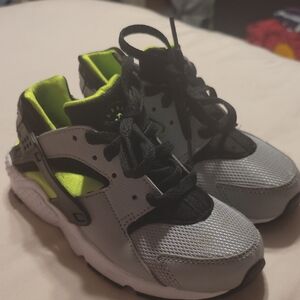 Kids Athletic Shoes - Gray and Neon Green Size 13C Nikr Huaraches
